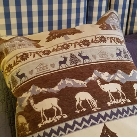 Chalet Rue De Bel-aube Joli 10 *