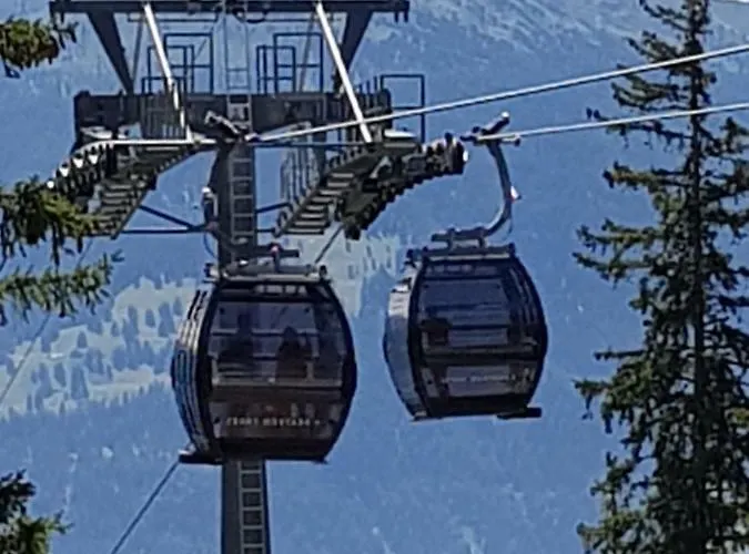 Rue De Bel-aube Joli 10 *