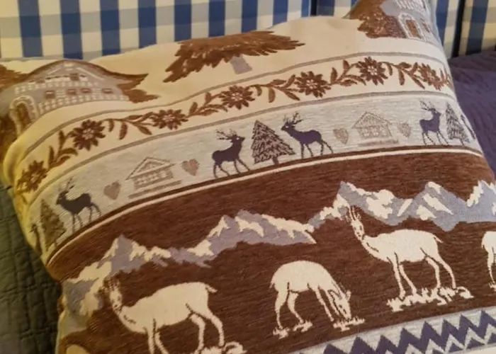 木屋 Rue De Bel-aube Joli 10 *